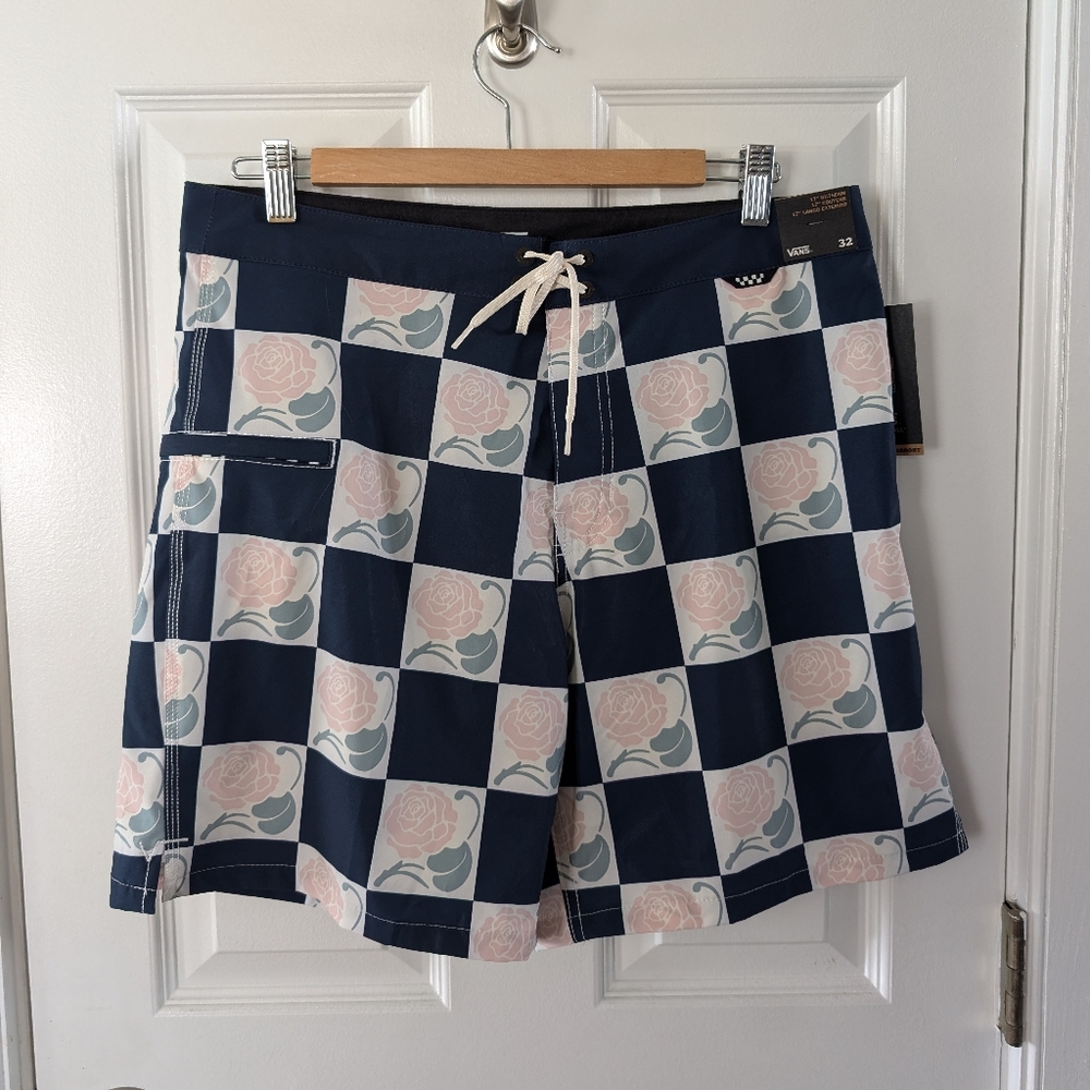 VANS swim trunks checkered with rose details - new with tags!